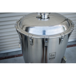 Ss Brewtech Chronical 1 BBL Stainless Fermenter Brewmaster Edition
