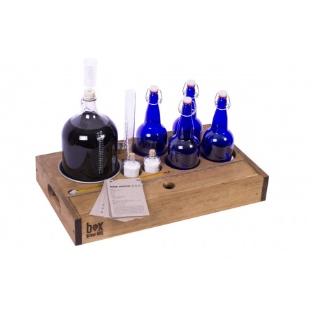 "The QuarterMaster" 1-gallon homebrewing kit with bottles